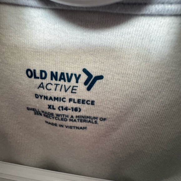 Old Navy Active Fleece Pullover - Picture 5 of 5
